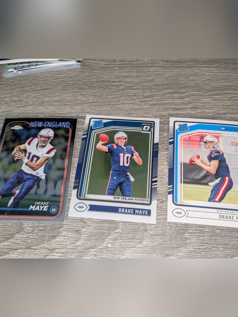 Drake Maye Football Rookie Cards